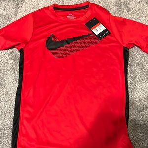 Nike boys dri-fit shirt